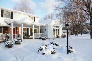 Reasons to Build Your Custom Home During the Winter 
